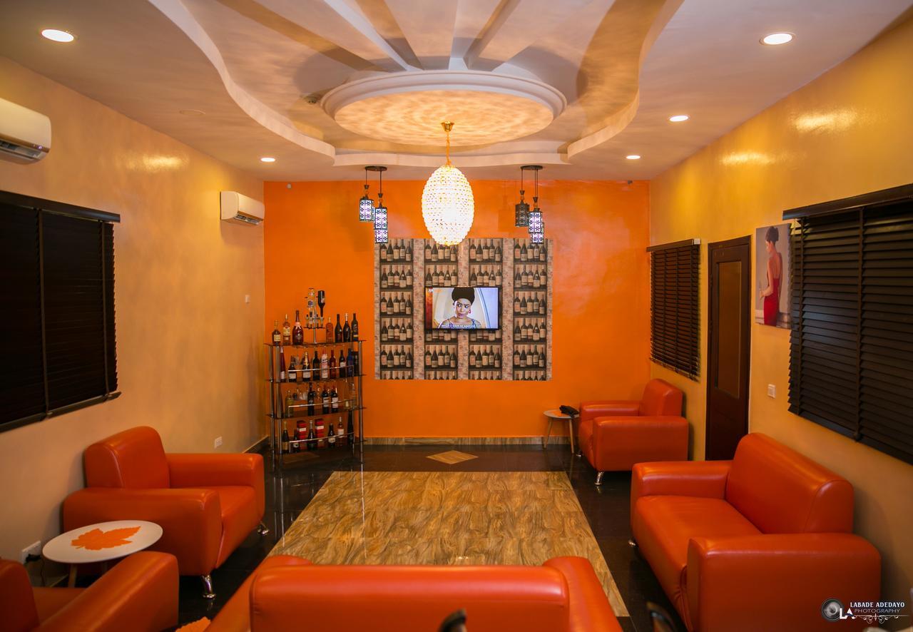 Fawzy Hotel Ibadan Exterior photo