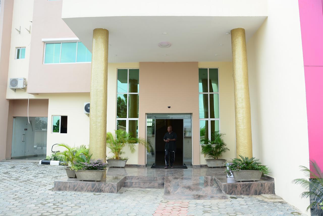 Fawzy Hotel Ibadan Exterior photo