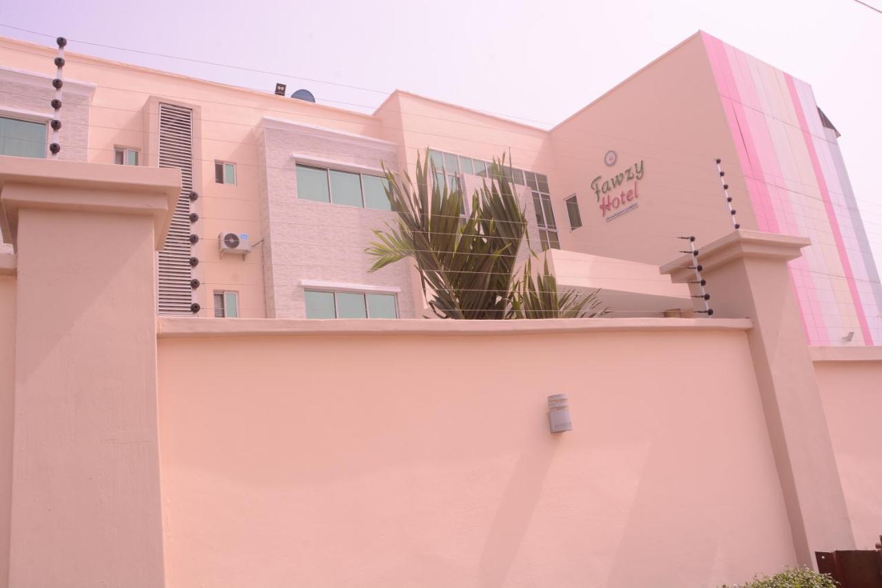 Fawzy Hotel Ibadan Exterior photo
